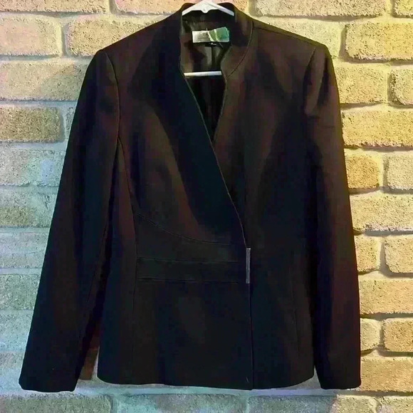 Tahari by Arthur Levine Jacket - Picture 1 of 4